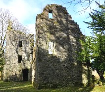 The ruins of Finlarig Castle